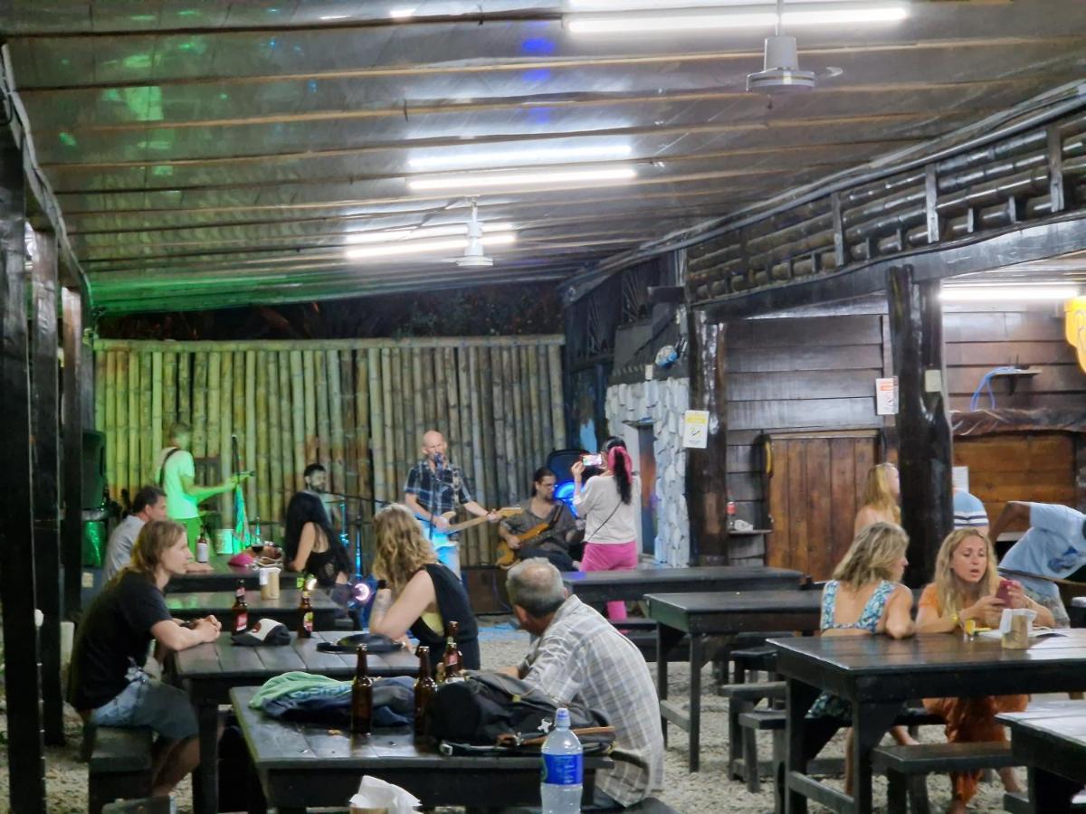 Kaya's Place&Playa Negra Brewing Beachfront Hotel Puerto Viejo de Talamanca Bagian luar foto