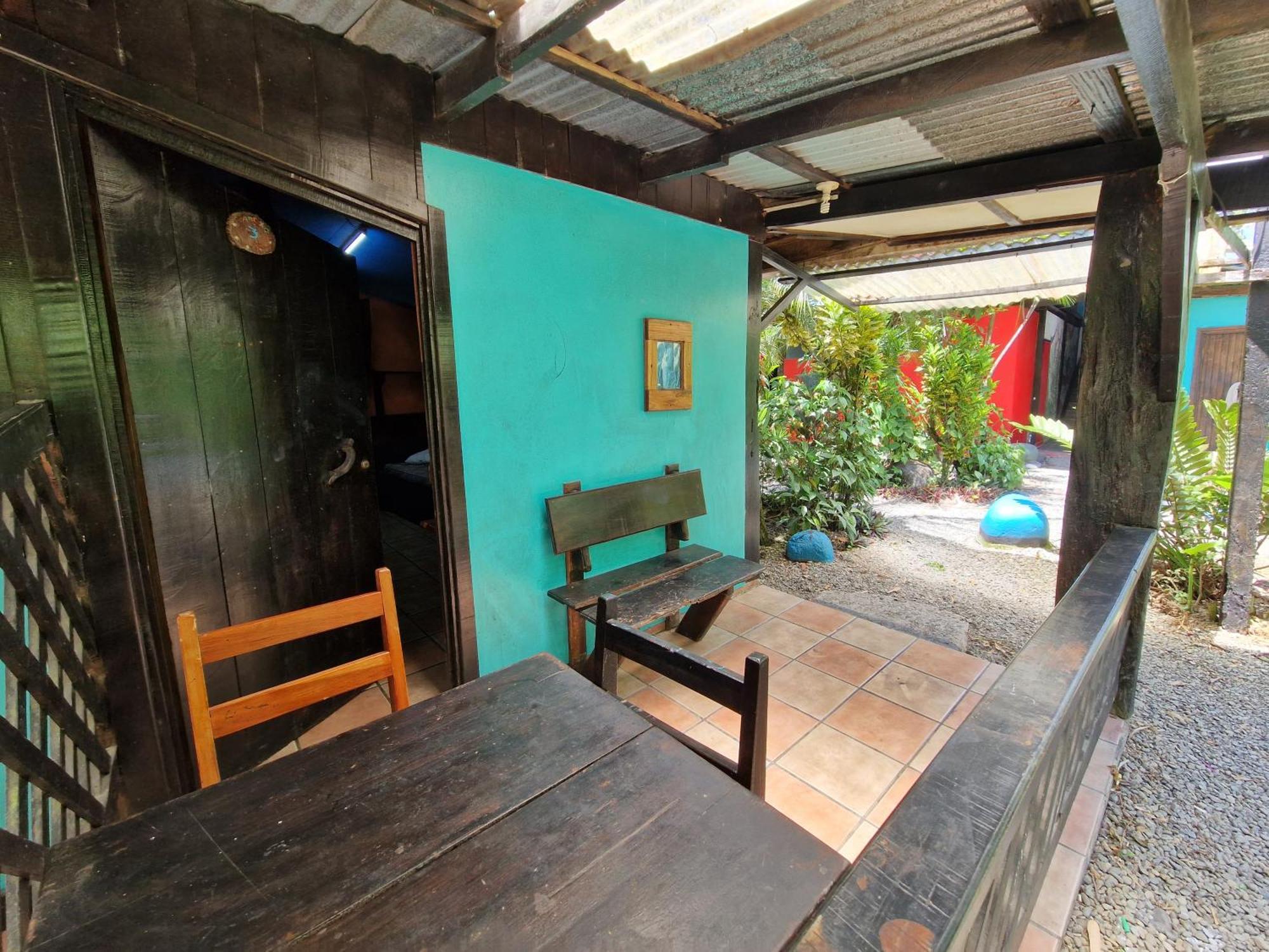 Kaya's Place&Playa Negra Brewing Beachfront Hotel Puerto Viejo de Talamanca Bagian luar foto